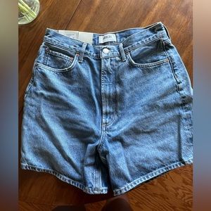 AGOLDE NWT stella high rise baggy shorts